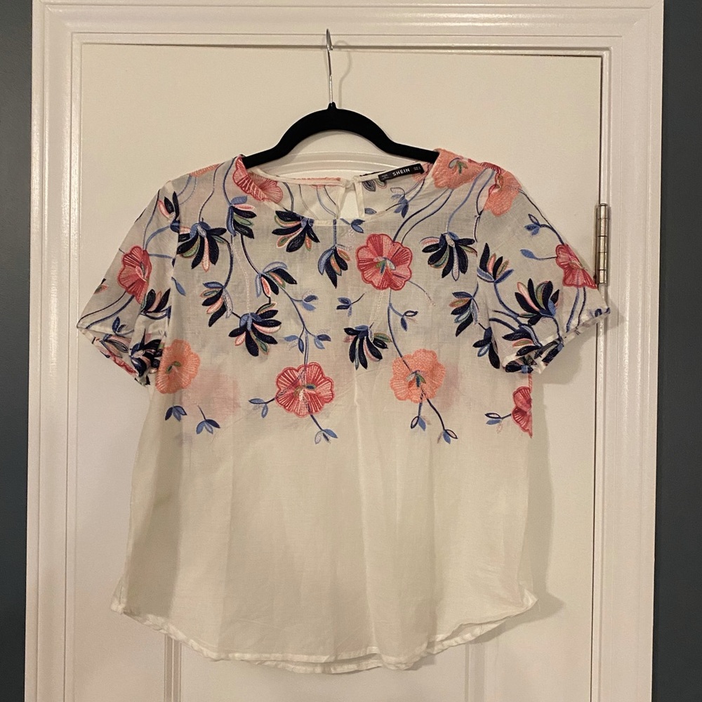 SHEIN Embroidered Floral Top